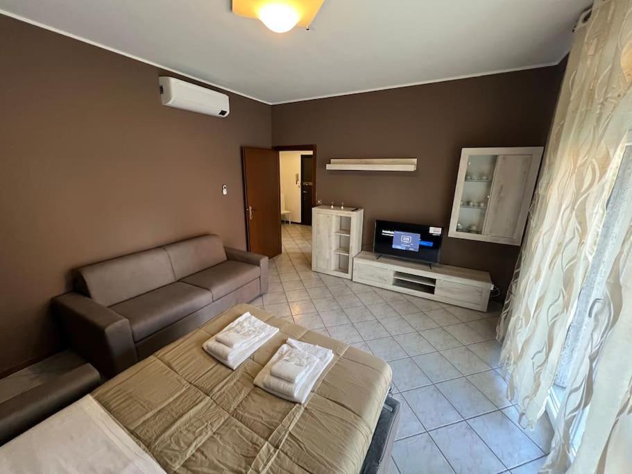 贝尔加莫Orio Relax 24H Airport 1 - 3 Minute From Arrival By Bus公寓 外观 照片