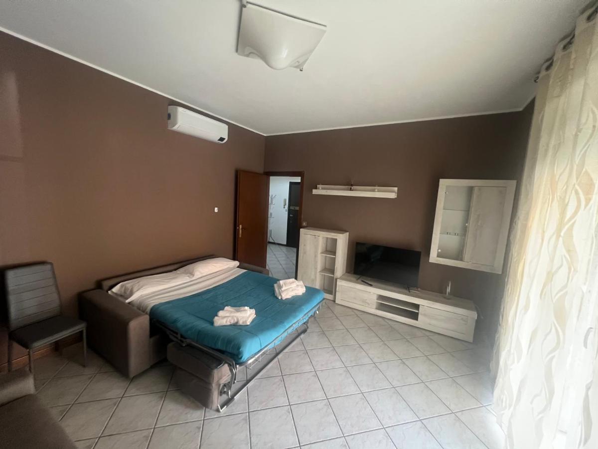 贝尔加莫Orio Relax 24H Airport 1 - 3 Minute From Arrival By Bus公寓 外观 照片